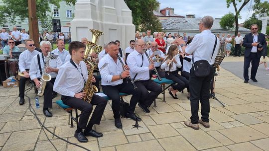 Chełm. Boże Ciało 2025 - uroczysta msza św. w kościele pw. Rozesłania Świętych Apostołów [GALERIA ZDJĘĆ]