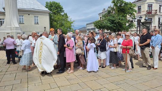 Chełm. Boże Ciało 2025 - uroczysta msza św. w kościele pw. Rozesłania Świętych Apostołów [GALERIA ZDJĘĆ]