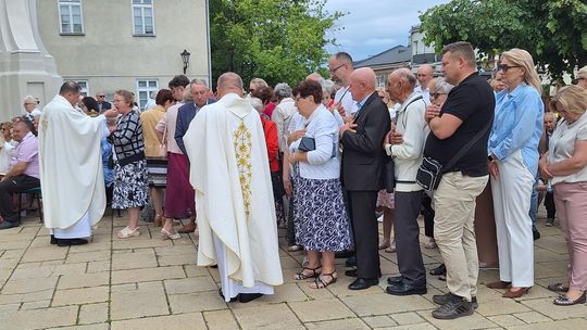 Chełm. Boże Ciało 2025 - uroczysta msza św. w kościele pw. Rozesłania Świętych Apostołów [GALERIA ZDJĘĆ]