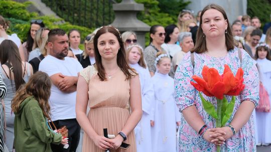 Chełm. Boże Ciało 2025 - uroczysta procesja w centrum miasta [GALERIA ZDJĘĆ]