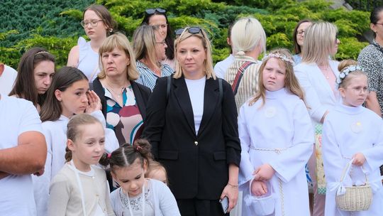 Chełm. Boże Ciało 2025 - uroczysta procesja w centrum miasta [GALERIA ZDJĘĆ]