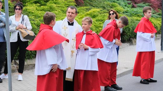 Chełm. Boże Ciało 2025 - uroczysta procesja w centrum miasta [GALERIA ZDJĘĆ]