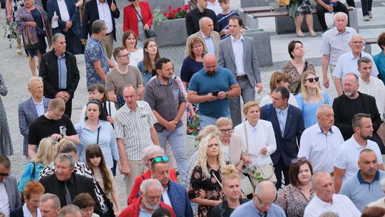 Chełm. Boże Ciało 2025 - uroczysta procesja w centrum miasta [GALERIA ZDJĘĆ]