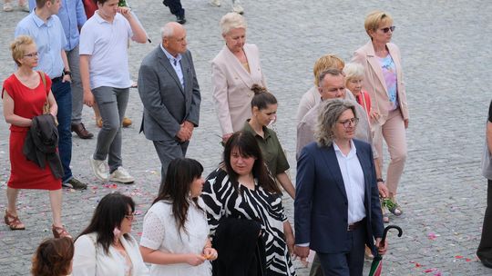 Chełm. Boże Ciało 2025 - uroczysta procesja w centrum miasta [GALERIA ZDJĘĆ]