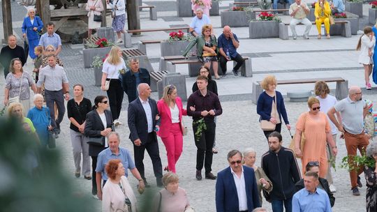 Chełm. Boże Ciało 2025 - uroczysta procesja w centrum miasta [GALERIA ZDJĘĆ]