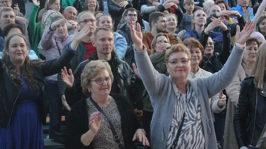 Chełm. Wieczór Chwały "W Nim jest życie" w Amfiteatrze w Kumowej Dolinie [GALERIA ZDJĘĆ]