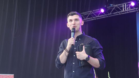 Chełm. Wieczór Chwały "W Nim jest życie" w Amfiteatrze w Kumowej Dolinie [GALERIA ZDJĘĆ]