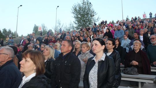Chełm. Wieczór Chwały "W Nim jest życie" w Amfiteatrze w Kumowej Dolinie [GALERIA ZDJĘĆ]