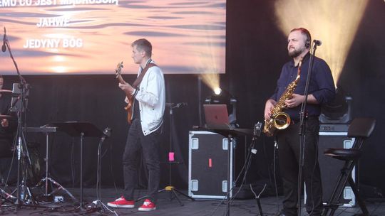 Chełm. Wieczór Chwały "W Nim jest życie" w Amfiteatrze w Kumowej Dolinie [GALERIA ZDJĘĆ]