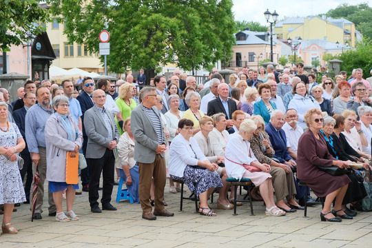 Chełm. Boże Ciało 2025 - uroczysta msza św. w kościele pw. Rozesłania Świętych Apostołów [GALERIA ZDJĘĆ]