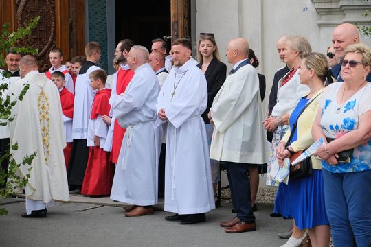 Chełm. Boże Ciało 2025 - uroczysta msza św. w kościele pw. Rozesłania Świętych Apostołów [GALERIA ZDJĘĆ]