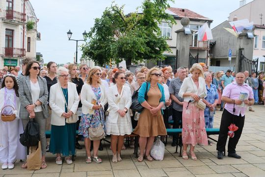 Chełm. Boże Ciało 2025 - uroczysta msza św. w kościele pw. Rozesłania Świętych Apostołów [GALERIA ZDJĘĆ]