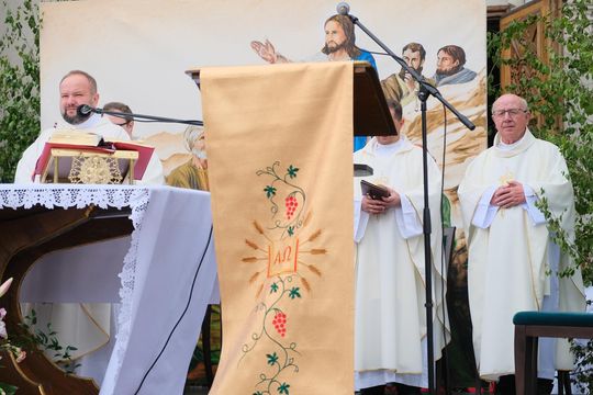 Chełm. Boże Ciało 2025 - uroczysta msza św. w kościele pw. Rozesłania Świętych Apostołów [GALERIA ZDJĘĆ]