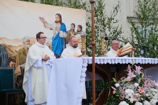 Chełm. Boże Ciało 2025 - uroczysta msza św. w kościele pw. Rozesłania Świętych Apostołów [GALERIA ZDJĘĆ]