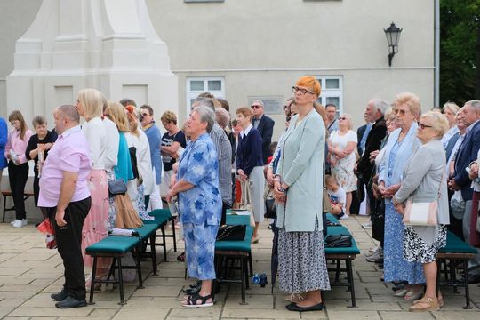 Chełm. Boże Ciało 2025 - uroczysta msza św. w kościele pw. Rozesłania Świętych Apostołów [GALERIA ZDJĘĆ]