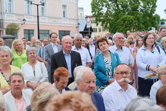 Chełm. Boże Ciało 2025 - uroczysta msza św. w kościele pw. Rozesłania Świętych Apostołów [GALERIA ZDJĘĆ]