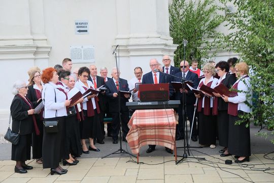 Chełm. Boże Ciało 2025 - uroczysta msza św. w kościele pw. Rozesłania Świętych Apostołów [GALERIA ZDJĘĆ]