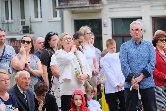 Chełm. Boże Ciało 2025 - uroczysta msza św. w kościele pw. Rozesłania Świętych Apostołów [GALERIA ZDJĘĆ]