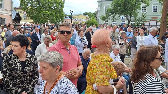 Chełm. Boże Ciało 2025 - uroczysta msza św. w kościele pw. Rozesłania Świętych Apostołów [GALERIA ZDJĘĆ]