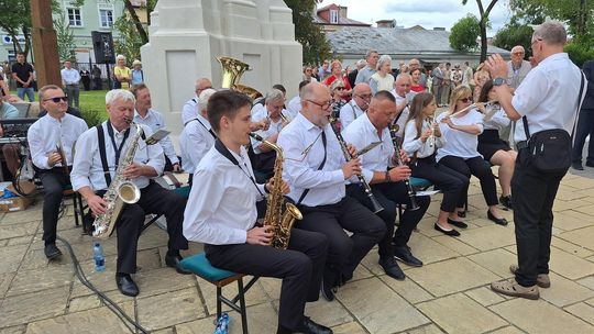 Chełm. Boże Ciało 2025 - uroczysta msza św. w kościele pw. Rozesłania Świętych Apostołów [GALERIA ZDJĘĆ]