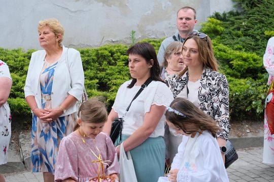 Chełm. Boże Ciało 2025 - uroczysta procesja w centrum miasta [GALERIA ZDJĘĆ]