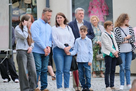 Chełm. Boże Ciało 2025 - uroczysta procesja w centrum miasta [GALERIA ZDJĘĆ]