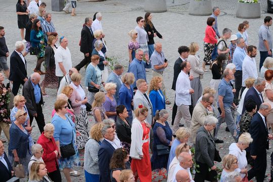 Chełm. Boże Ciało 2025 - uroczysta procesja w centrum miasta [GALERIA ZDJĘĆ]