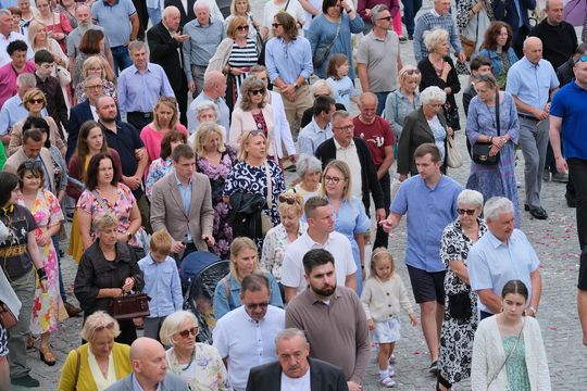 Chełm. Boże Ciało 2025 - uroczysta procesja w centrum miasta [GALERIA ZDJĘĆ]