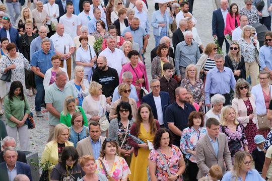 Chełm. Boże Ciało 2025 - uroczysta procesja w centrum miasta [GALERIA ZDJĘĆ]