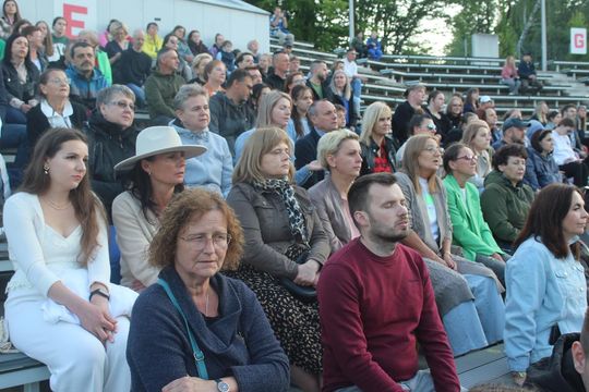 Chełm. Wieczór Chwały "W Nim jest życie" w Amfiteatrze w Kumowej Dolinie [GALERIA ZDJĘĆ]