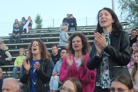 Chełm. Wieczór Chwały "W Nim jest życie" w Amfiteatrze w Kumowej Dolinie [GALERIA ZDJĘĆ]