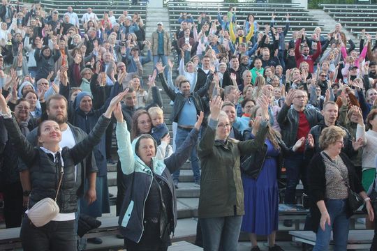 Chełm. Wieczór Chwały "W Nim jest życie" w Amfiteatrze w Kumowej Dolinie [GALERIA ZDJĘĆ]