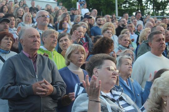 Chełm. Wieczór Chwały "W Nim jest życie" w Amfiteatrze w Kumowej Dolinie [GALERIA ZDJĘĆ]