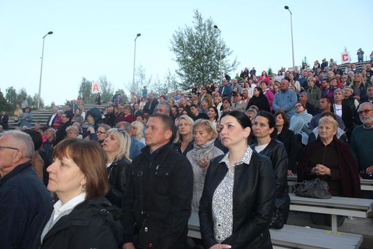 Chełm. Wieczór Chwały "W Nim jest życie" w Amfiteatrze w Kumowej Dolinie [GALERIA ZDJĘĆ]