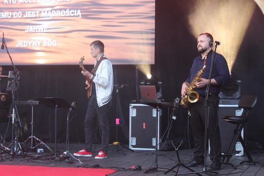 Chełm. Wieczór Chwały "W Nim jest życie" w Amfiteatrze w Kumowej Dolinie [GALERIA ZDJĘĆ]