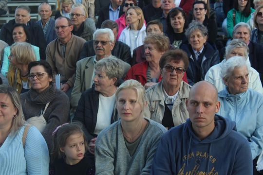 Chełm. Wieczór Chwały "W Nim jest życie" w Amfiteatrze w Kumowej Dolinie [GALERIA ZDJĘĆ]