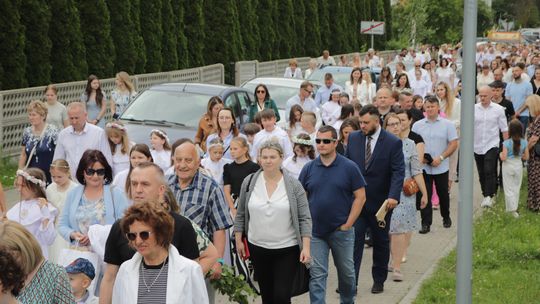 Chełm. Boże Ciało w Parafii pw. Chrystusa Odkupiciela w Chełmie [GALERIA ZDJĘĆ]