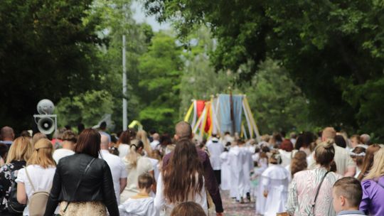 Chełm. Boże Ciało w Parafii pw. Chrystusa Odkupiciela w Chełmie [GALERIA ZDJĘĆ]