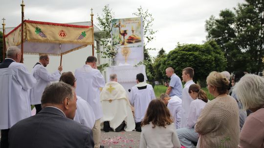 Chełm. Boże Ciało w Parafii pw. Chrystusa Odkupiciela w Chełmie [GALERIA ZDJĘĆ]