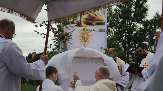 Chełm. Boże Ciało w Parafii pw. Chrystusa Odkupiciela w Chełmie [GALERIA ZDJĘĆ]