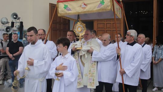 Chełm. Boże Ciało w Parafii pw. Chrystusa Odkupiciela w Chełmie [GALERIA ZDJĘĆ]