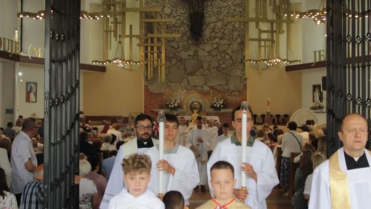 Chełm. Boże Ciało w Parafii pw. Chrystusa Odkupiciela w Chełmie [GALERIA ZDJĘĆ]