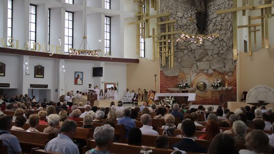 Chełm. Boże Ciało w Parafii pw. Chrystusa Odkupiciela w Chełmie [GALERIA ZDJĘĆ]