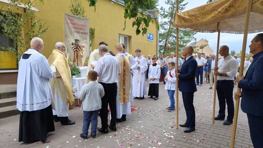 Chełm. Boże Ciało w Parafii Rzymskokatolickiej pw. Świętej Rodziny w Chełmie [GALERIA ZDJĘĆ]