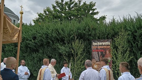 Chełm. Boże Ciało w Parafii Rzymskokatolickiej pw. Świętej Rodziny w Chełmie [GALERIA ZDJĘĆ]