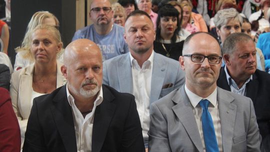 Uroczyste otwarcie Centrum Kultury w Leśniowicach [GALERIA ZDJĘĆ]