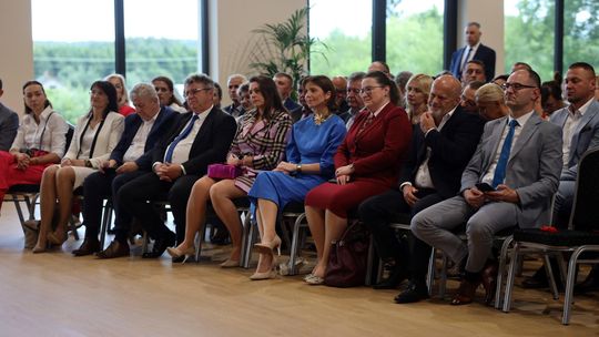 Uroczyste otwarcie Centrum Kultury w Leśniowicach [GALERIA ZDJĘĆ]