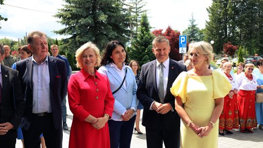 Uroczyste otwarcie Centrum Kultury w Leśniowicach [GALERIA ZDJĘĆ]