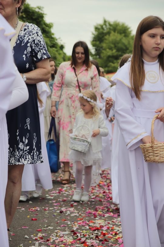 Chełm. Boże Ciało w Parafii pw. Chrystusa Odkupiciela w Chełmie [GALERIA ZDJĘĆ]