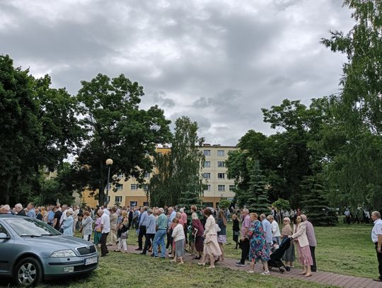 Chełm. Boże Ciało w Parafii Rzymskokatolickiej pw. Świętej Rodziny w Chełmie [GALERIA ZDJĘĆ]